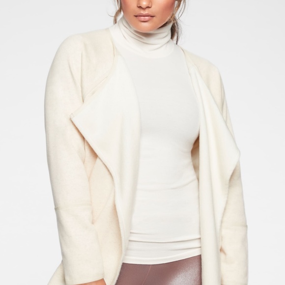 Athleta cozy karma wrap Clearance